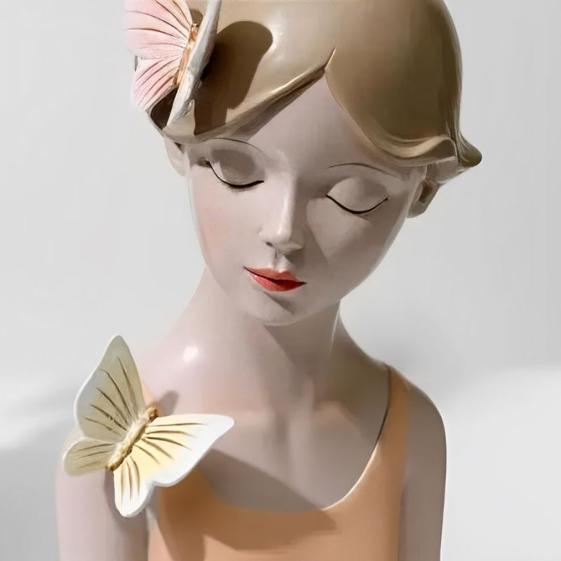 Escultura de Boneca Bella Butterfly - Versão Mini (22x10cm)