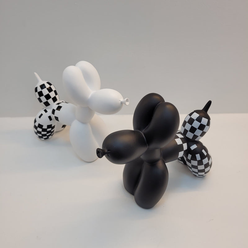 Escultura Doggy Balloon Xadrez